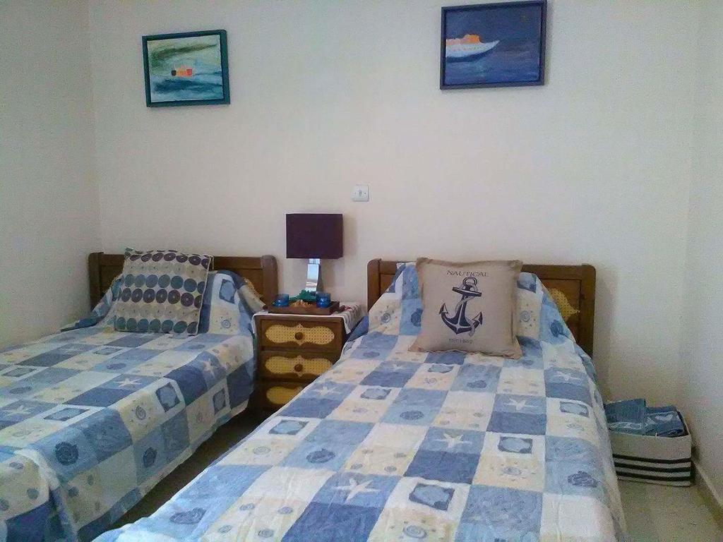 Aegina'S Flowers House Exterior foto